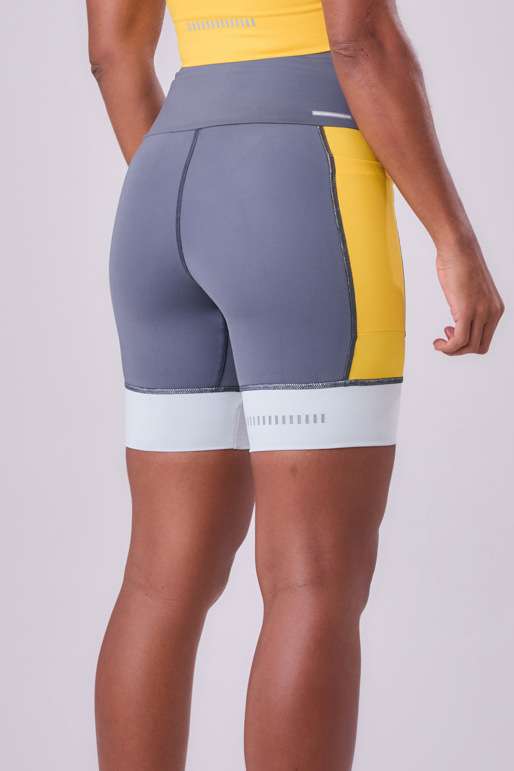 BERMUDA SPRINT 3 BOLSOS 18CM FEM